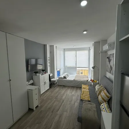 Downtown 24 By Homing Holiday home
