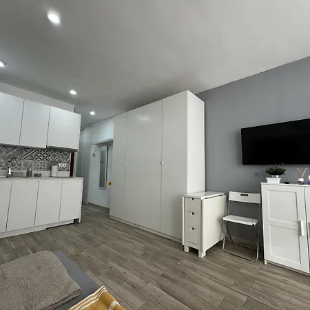 Downtown 24 By Homing Holiday home Torremolinos