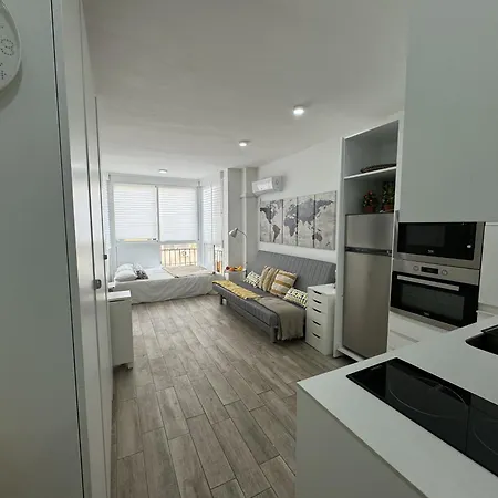 Holiday home Downtown 24 By Homing Torremolinos